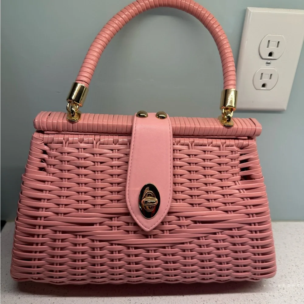 Pinup Girl Clothing Wicker Purse Pink - Picture 2 of 6